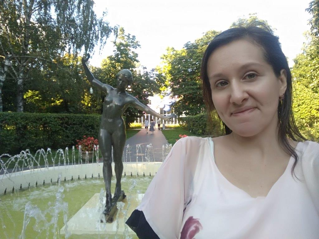 Розы и фонтаны в парке Горького  - фото 8