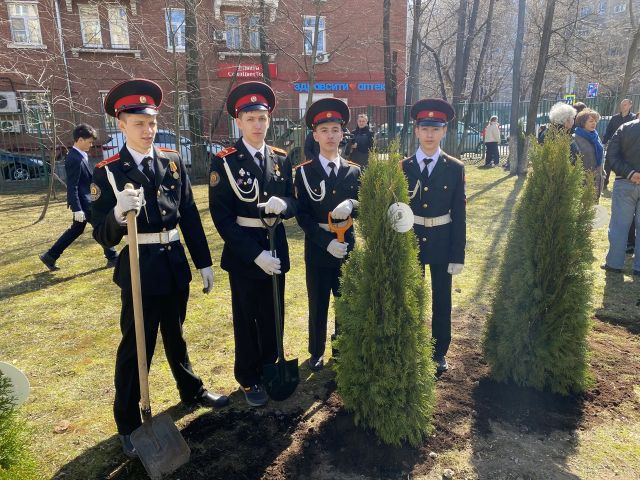 В Москве прошла акция «Сад памяти» 2022 - фото 2